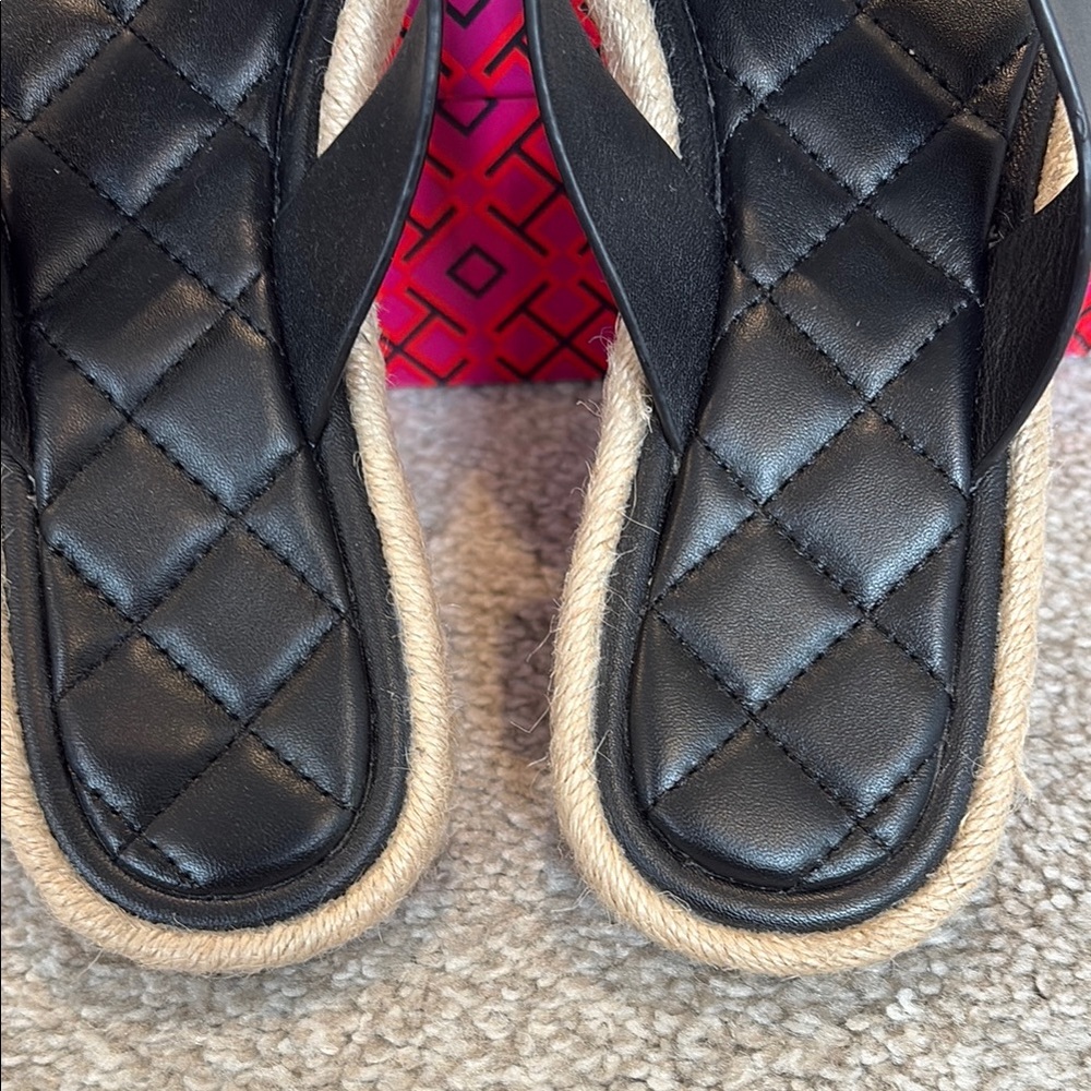 Tory Burch Black Leather Quilted Espadrille Flip Flops, size 6.5 - Picture 9 of 10